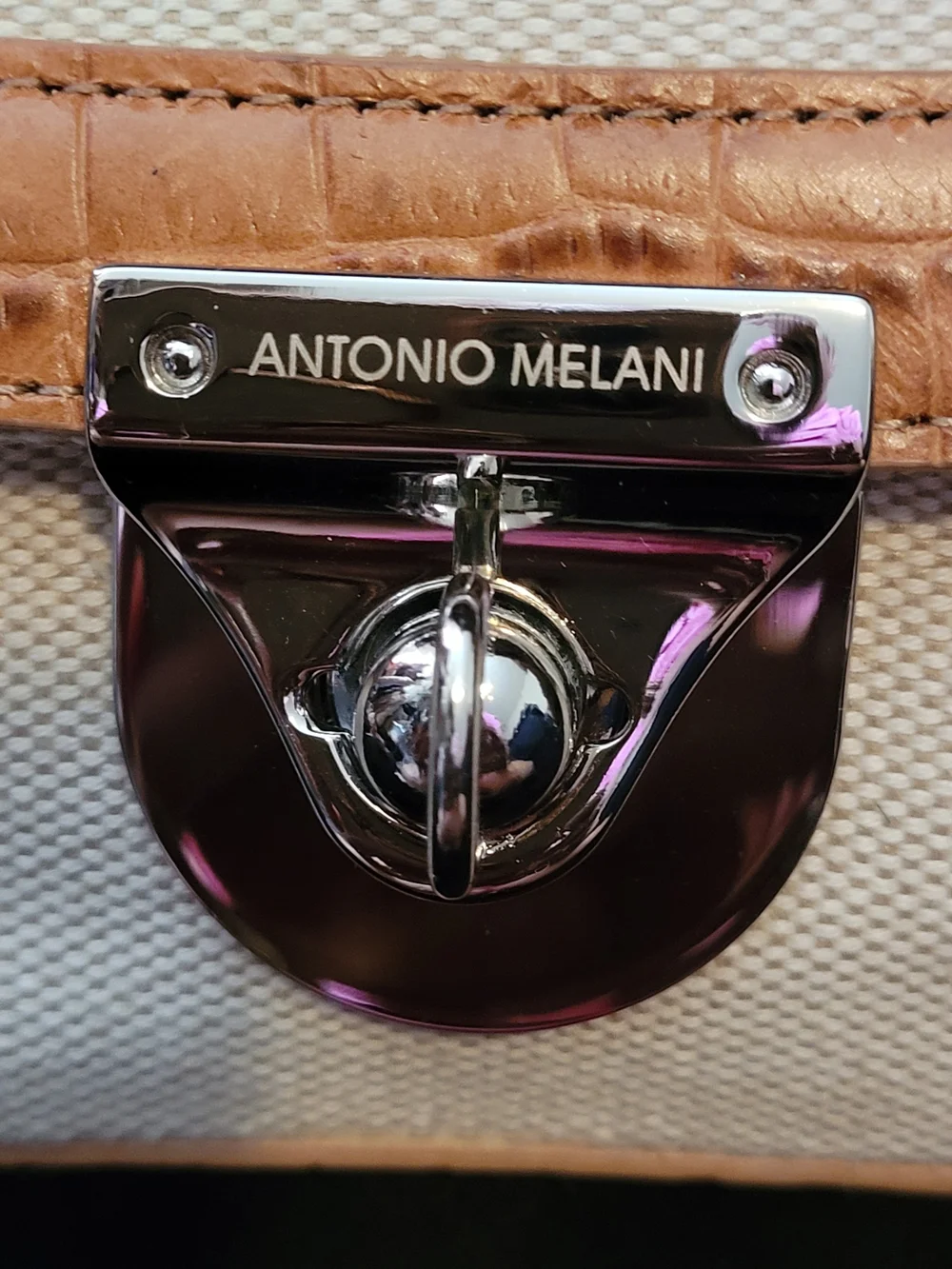 ANTONIO MELANI chic shoulder
